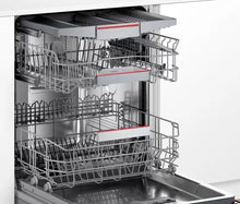 Carica l'immagine nel visualizzatore di Gallery, BOSCH LAVASTOVIGLIE 60 INTEGRABILE SMI4HCS08E